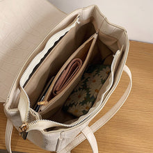 Load image into Gallery viewer, Luxury Designer Leather Shoulder Bag Vintage Lady Purse And