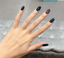 Load image into Gallery viewer, ZD 086 Finished Nail Art Fake Nail Patches that can be removed and
