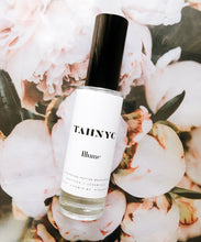 Load image into Gallery viewer, Illume Brightening Peptide Moisturizer