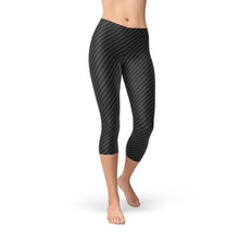 Load image into Gallery viewer, Womens Black Carbon Fiber Capri Leggings