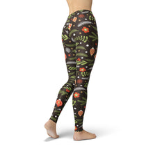 Load image into Gallery viewer, Jean Holiday Branches Leggings