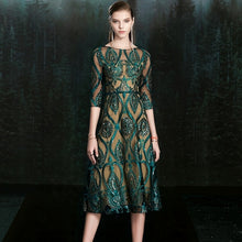 Load image into Gallery viewer, New Banquet Elegant Green Evening Dress Vintage Sequins